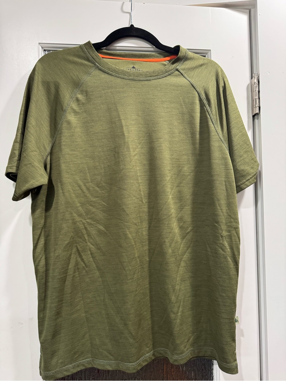 Men's Olive Short-Sleeve Performance Shirt